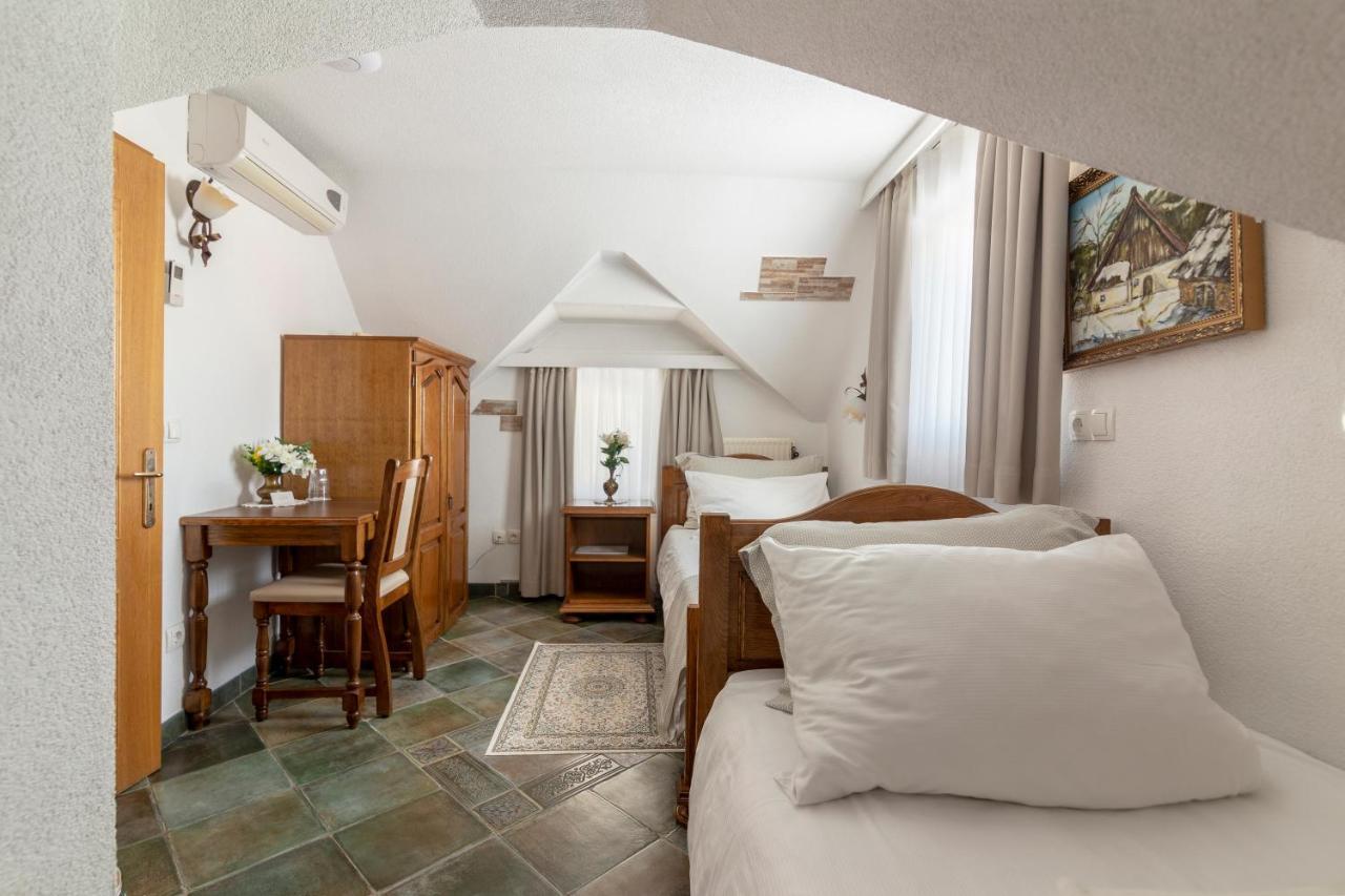 Jagodic Garni Hotel Cerklje na Gorenjskem Luaran gambar