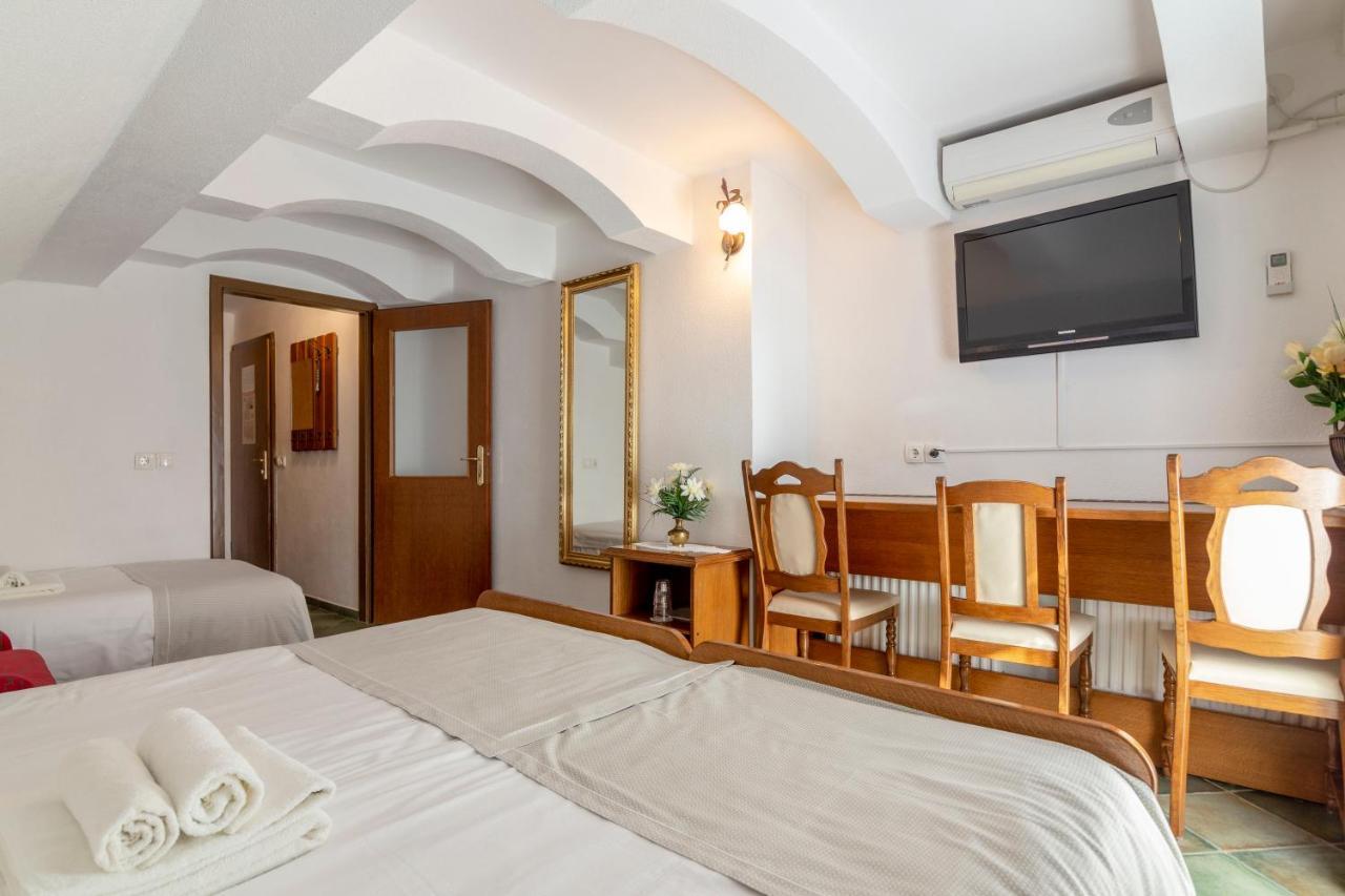 Jagodic Garni Hotel Cerklje na Gorenjskem Luaran gambar