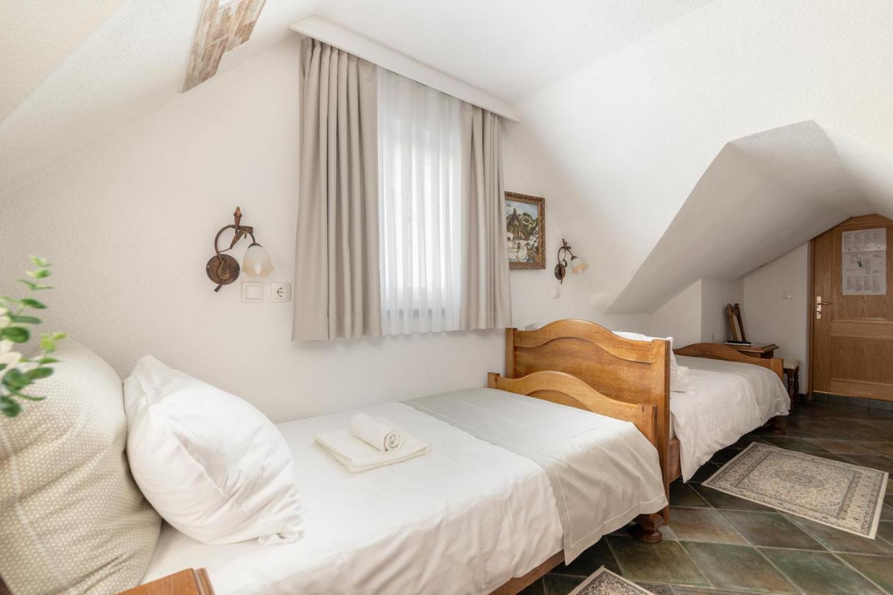 Jagodic Garni Hotel Cerklje na Gorenjskem Luaran gambar