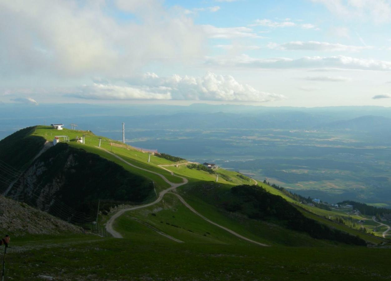 Jagodic Garni Hotel Cerklje na Gorenjskem Luaran gambar